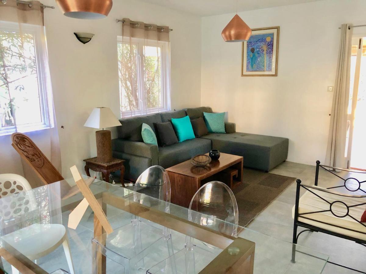Le Frangipanier - Beachfront Villa in a beautiful&secured complex Flic-en-Flacq Extérieur photo